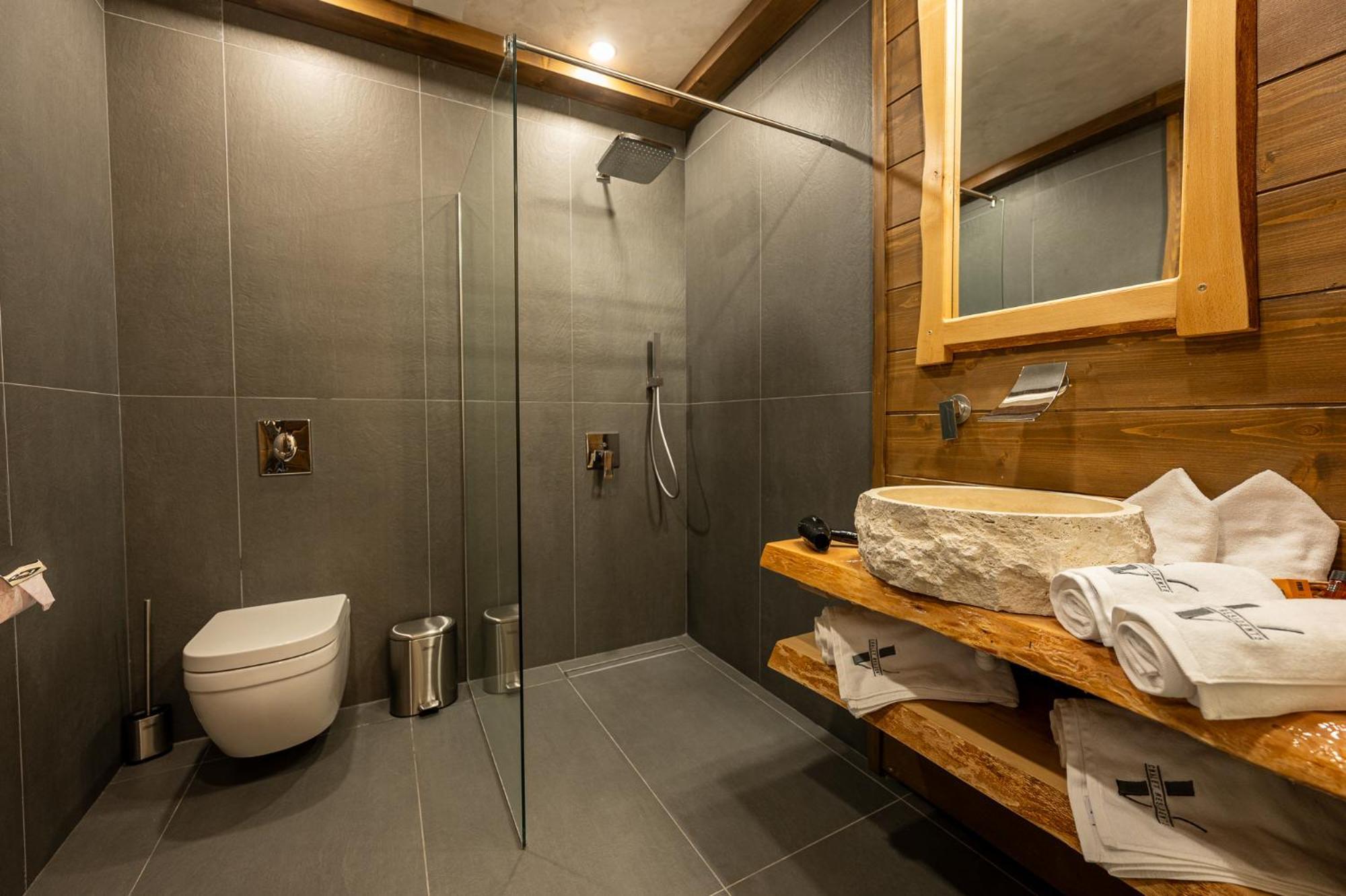 Guest house V